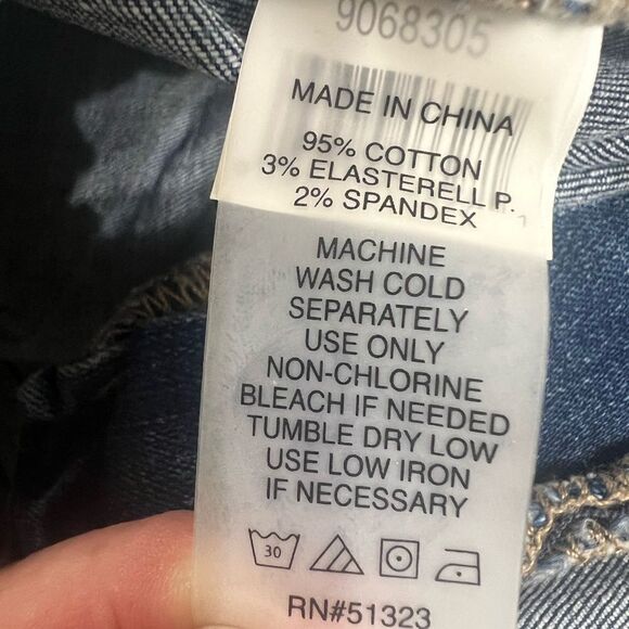 4/$25 Vince Camuto jeans piped trim straight leg size 32 - Picture 4 of 6